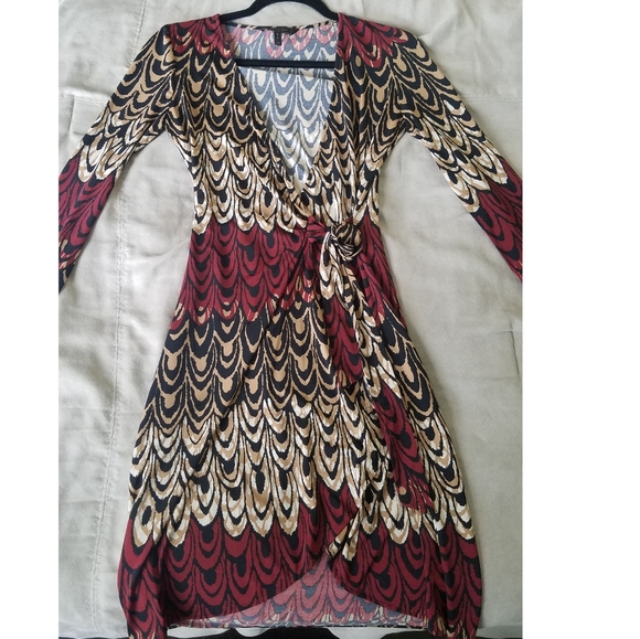 BCBG Long-Sleeve Wrap Dress - Size XXS - Picture 4 of 10